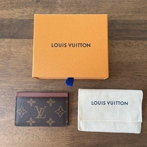 NWT Louis Vuitton card holder